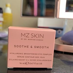 MZ Skin Soothe & Smoothe